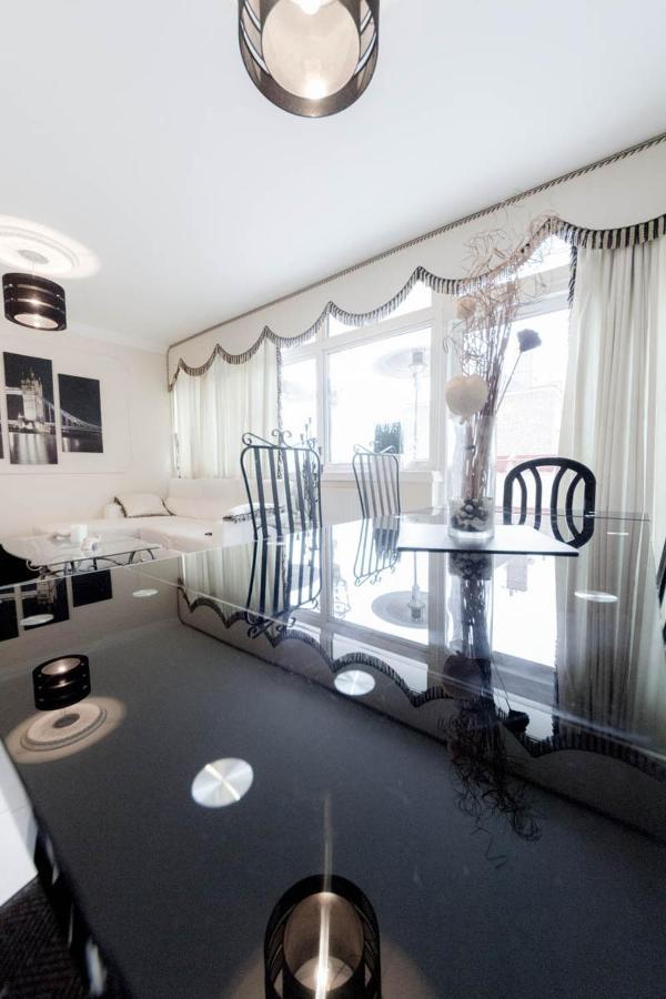 Juzz Holiday Lets Londres Extérieur photo